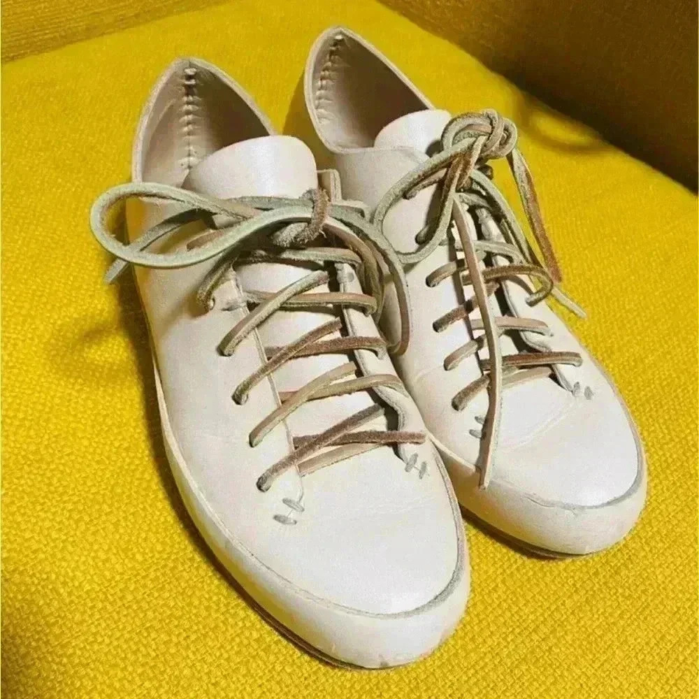 Vintage Feit Classic Low Leather Sneakers